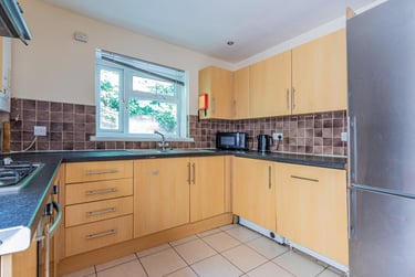 6 bed house, Rhymney Street, Plasnewydd, Cardiff, CF244DG - Image 3